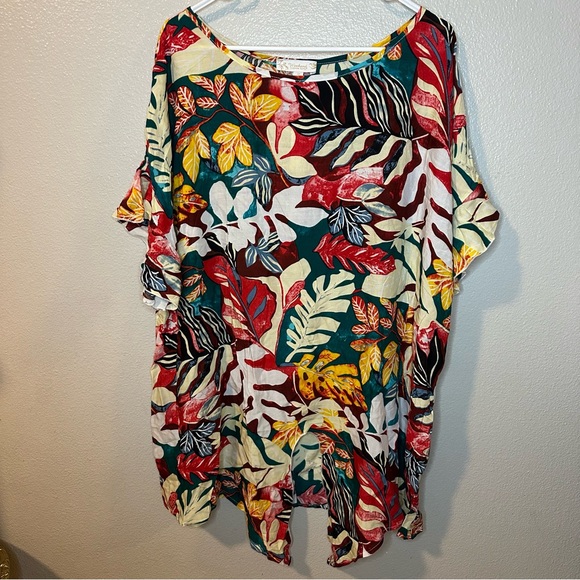 Suzanne Betro Leaf Pattern Blouse - Picture 2 of 6